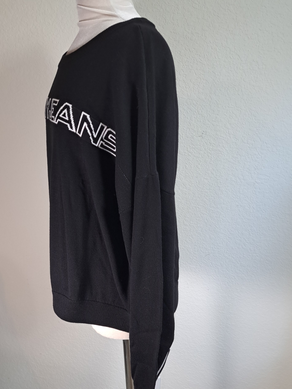 DKNY Women’s NWT Black White Logo Crewneck Sweater Long Sleeve Cotton Size XL - Picture 4 of 13